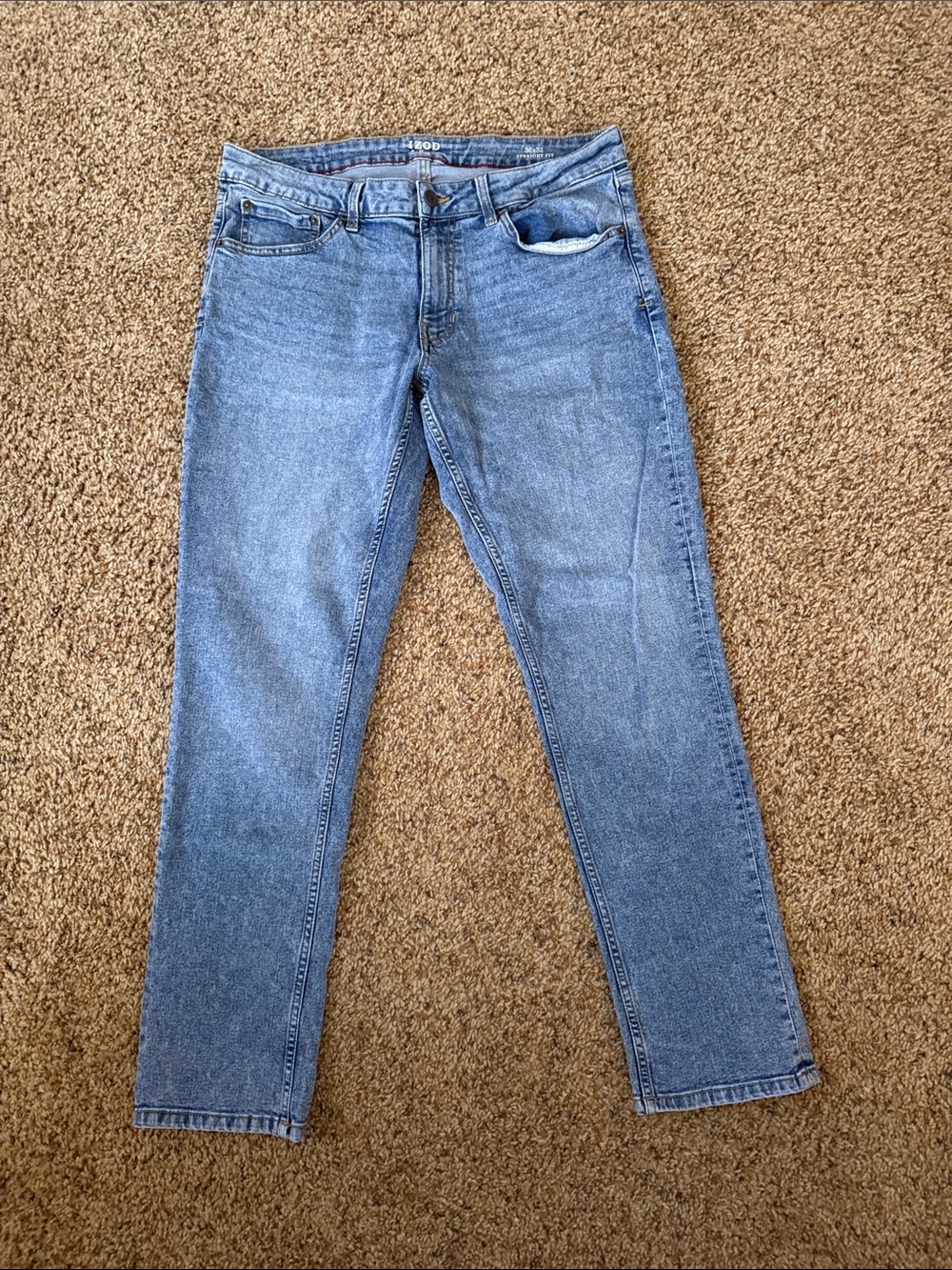 Izod Men's Straight Fit Light Blue Denim Jeans